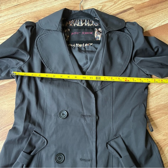 Betsey Johnson Black Trench Coat with Ruffled Hem - Picture 8 of 10